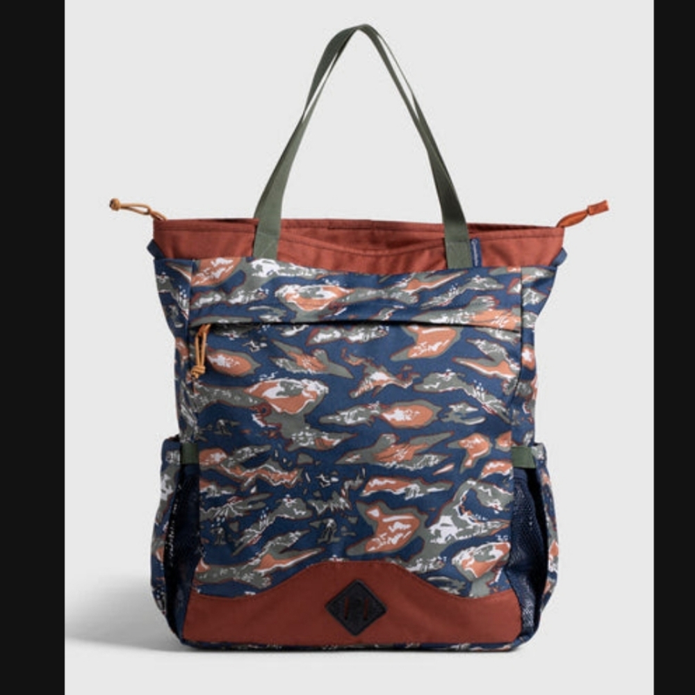 NWOT United By Blue 25L Convertible Carryall Tote Backpack